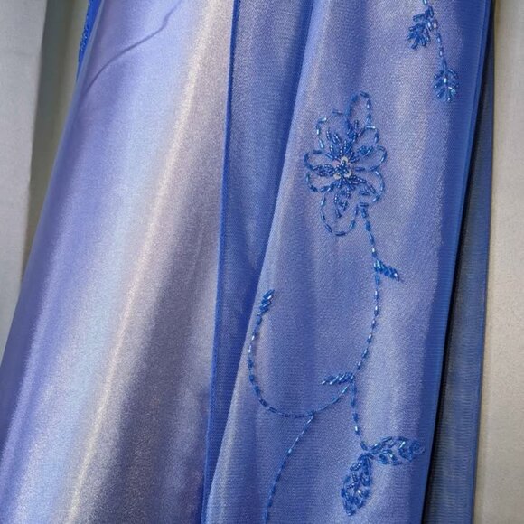 Prom Dress - Long Blue Ombre Dress with flower design - Picture 4 of 8